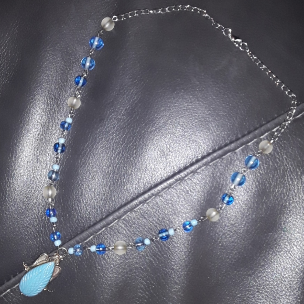 MOUNTAIN JADE NECKLACE